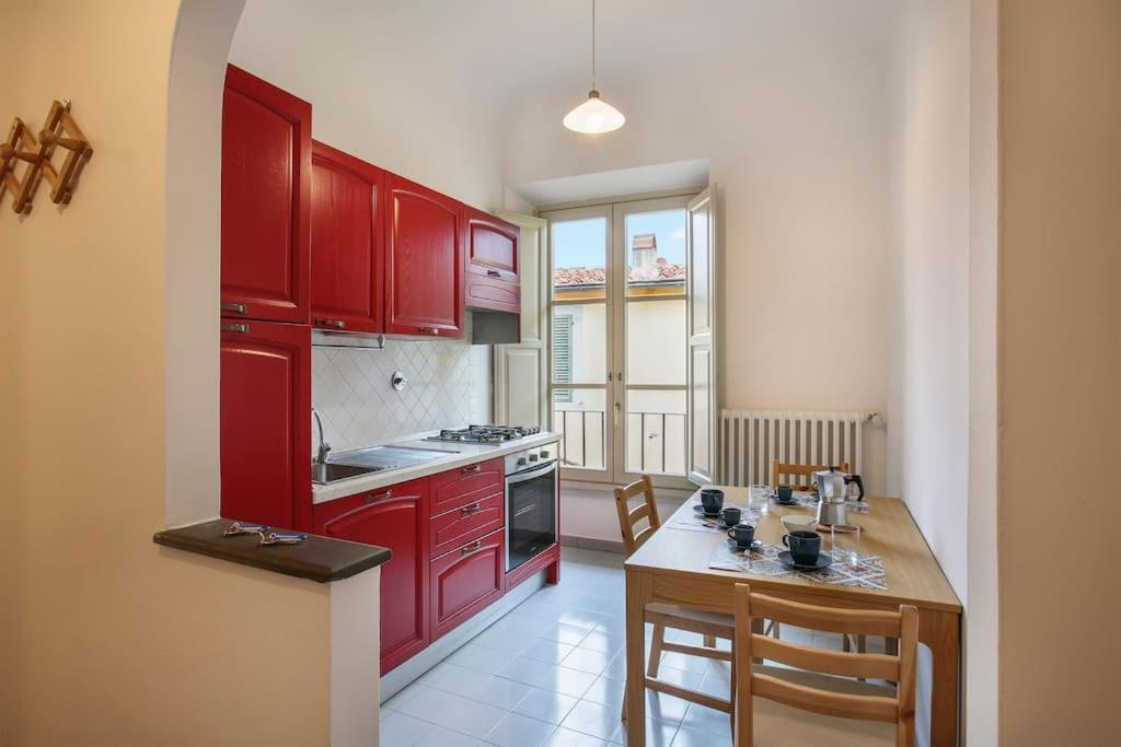 Palazzo Borghese 2 Bedroom Florence Exterior photo